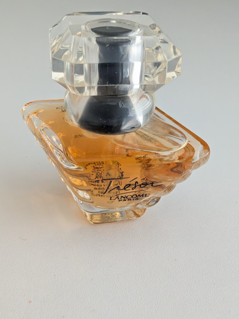 Lancome Tresor Eau De Parfum Perfume 30ml/ 1 Fl oz Spray & Mini 5ml/.16oz Spray - Picture 3 of 8